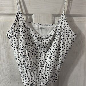 Old Navy Women's Black and White Floral Top